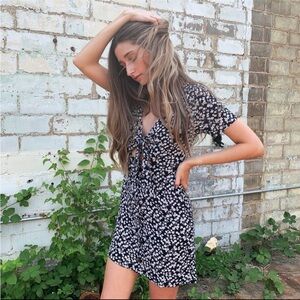 PacSun Navy and White Floral Mini Dress